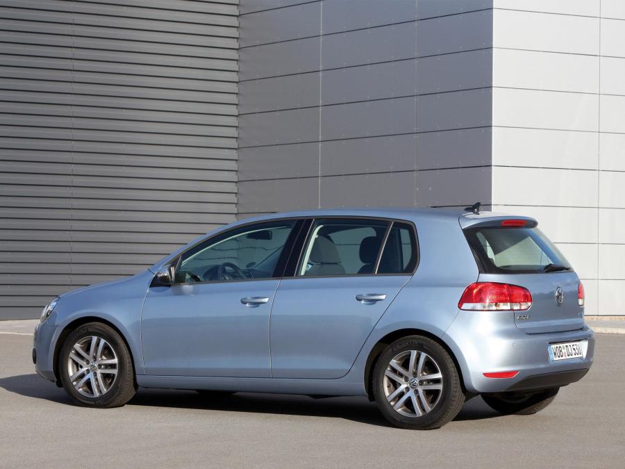  Volkswagen Golf BiFuel 5-Door 2009 года  (фото 8 из 9)